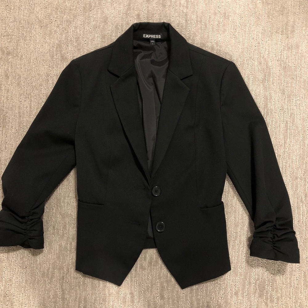 Express editor black blazer